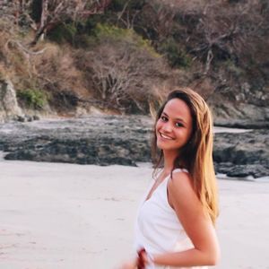 Meet your Posher, Isabel